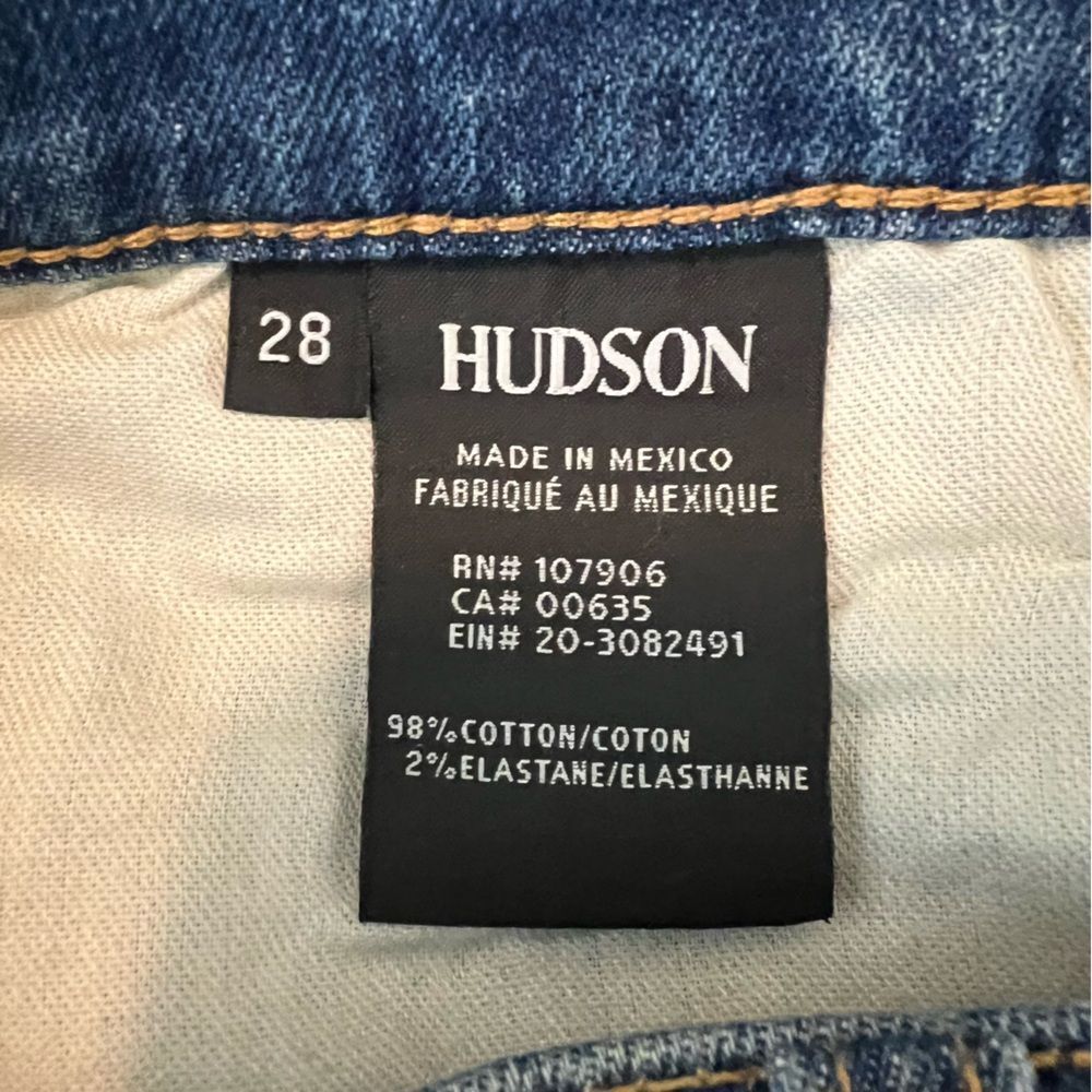 Hudson Jeans | Zoey High Rise Straight Cropped Jeans | 28 - Picture 14 of 16